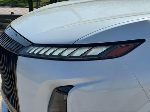 2t Radiant Whit 2026 INFINITI QX80 AUTOGRAPH