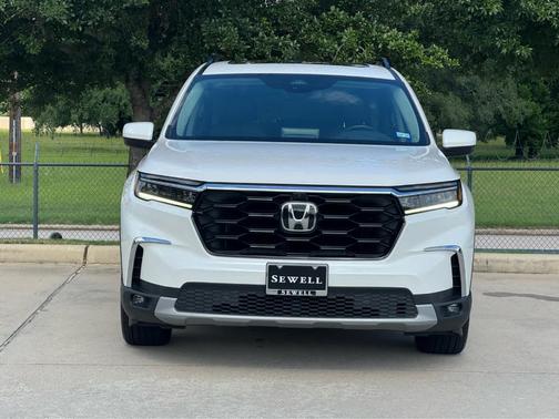 Platinum White Pearl 2025 Honda Pilot Elite
