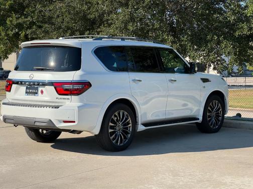 2022 Nissan Armada Platinum
