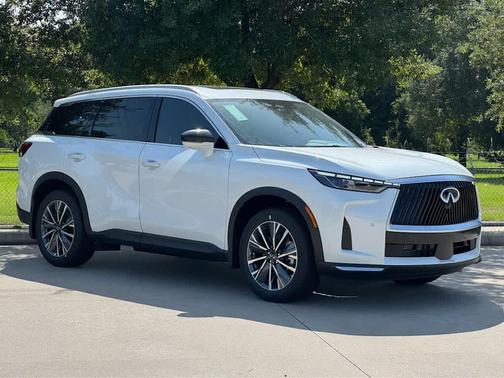 Radiant White 2027 INFINITI QX60 Luxe