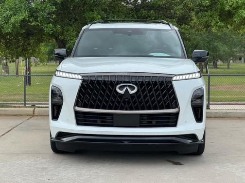 2026 INFINITI QX80 SPORT