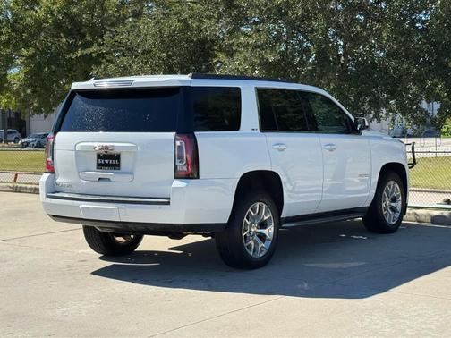 2017 GMC Yukon SLT