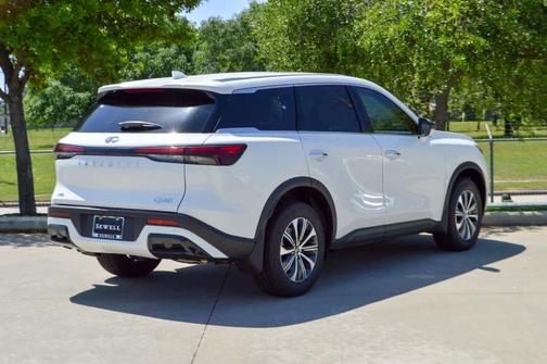 2025 INFINITI QX60 Pure