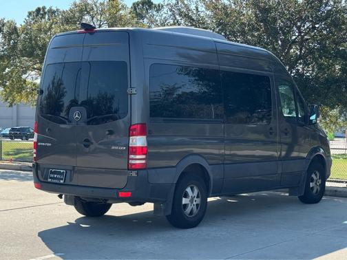 2018 Mercedes-Benz Sprinter 2500 Standard Roof