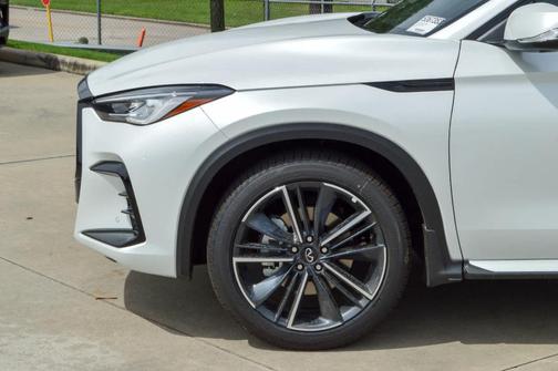 2025 INFINITI QX50 SPORT