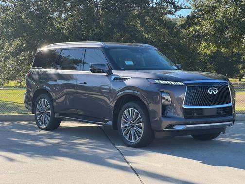 2026 INFINITI QX80 Luxe