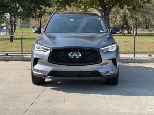 2022 INFINITI QX50 Luxe