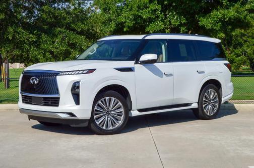 2025 INFINITI QX80 SENSORY