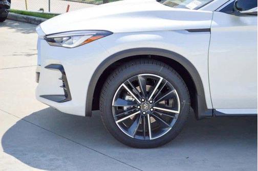 2025 INFINITI QX55 LUXE