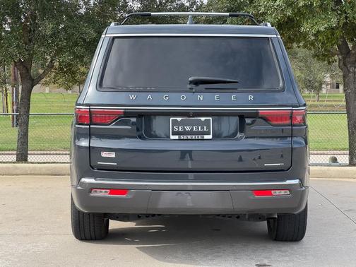 2022 Jeep Wagoneer Series I