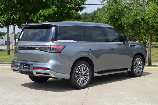 2025 INFINITI QX80 SENSORY