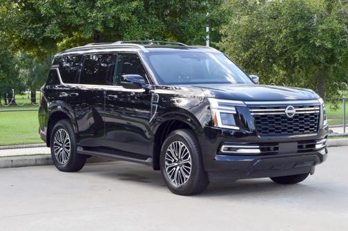 2025 Nissan Armada Platinum