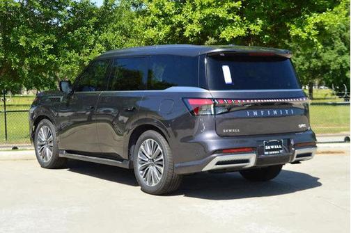 2025 INFINITI QX80 Luxe