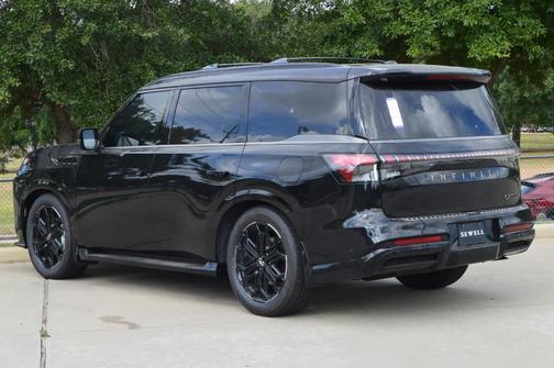 2026 INFINITI QX80 SPORT