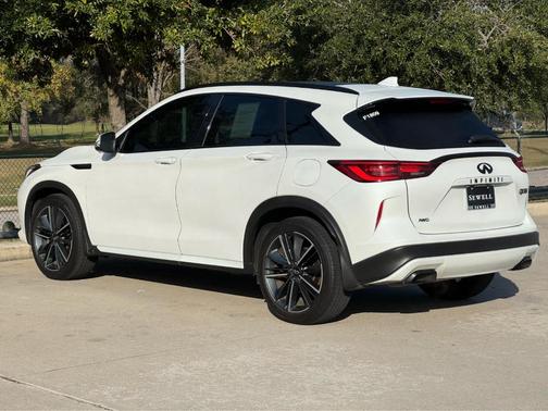 2025 INFINITI QX50 SPORT