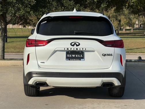 2025 INFINITI QX50 SPORT