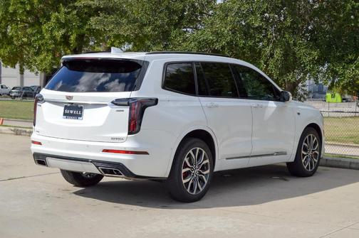2023 Cadillac XT6 Sport AWD