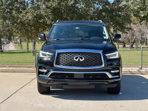 2018 INFINITI QX80 Base