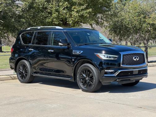 2018 INFINITI QX80 Base