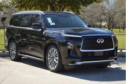 2025 INFINITI QX80 Luxe