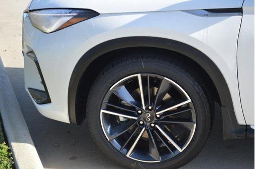 2025 INFINITI QX55 LUXE