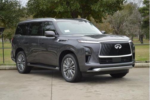 2025 INFINITI QX80 Luxe