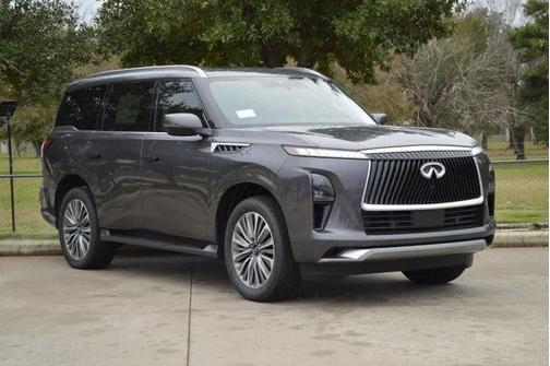 2025 INFINITI QX80 Luxe