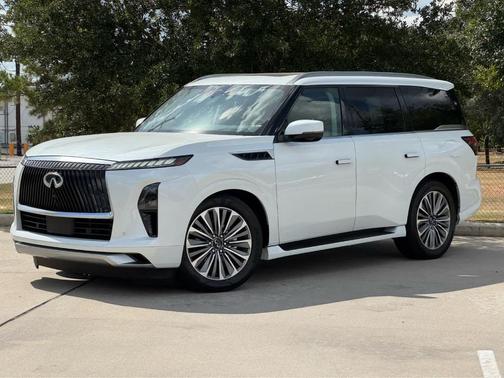 2025 INFINITI QX80 SENSORY