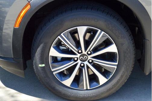 2025 INFINITI QX60 Pure