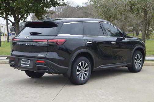 2025 INFINITI QX60 Pure