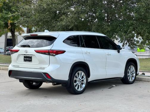 2021 Toyota Highlander Limited