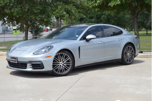 2018 Porsche Panamera Base