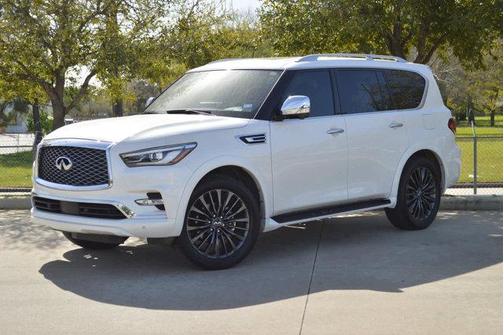 2023 INFINITI QX80 SENSORY