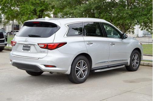 2017 INFINITI QX60 Base