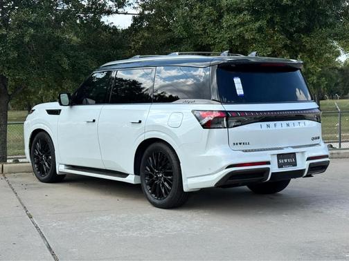 2026 INFINITI QX80 AUTOGRAPH