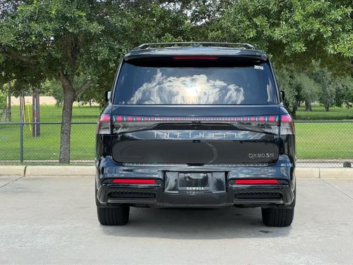 Diamond Black 2026 INFINITI QX80 SPORT