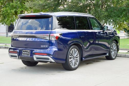 2025 INFINITI QX80 SENSORY