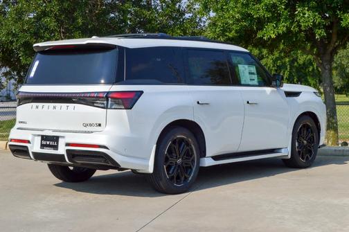 2026 INFINITI QX80 SPT