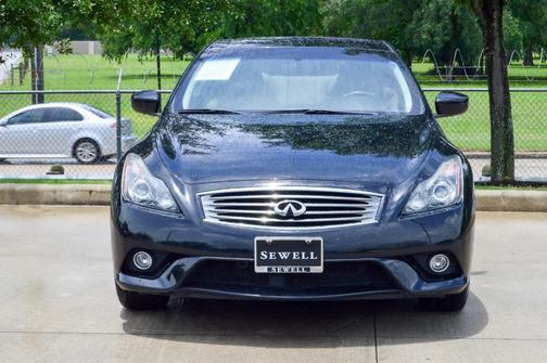 2014 INFINITI Q60 Base