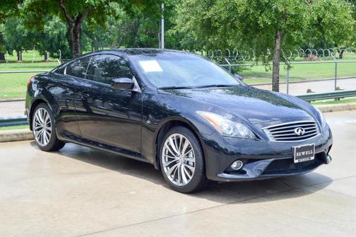 2014 INFINITI Q60 Base