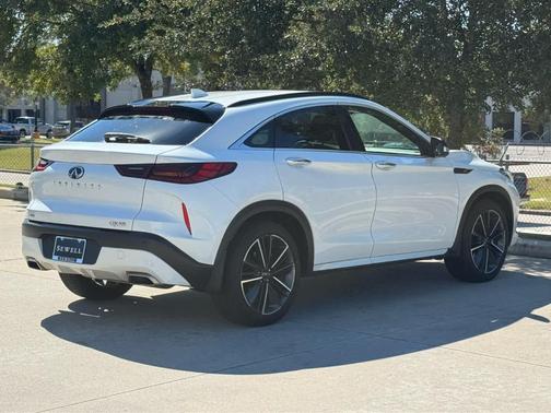 2025 INFINITI QX55 ESSENTIAL