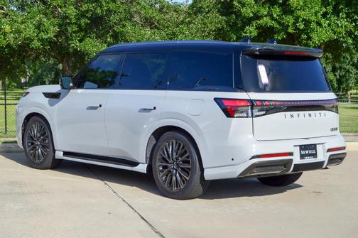 2025 INFINITI QX80 AUTOGRAPH