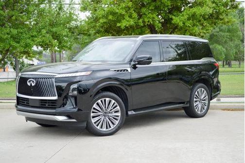 2025 INFINITI QX80 Luxe