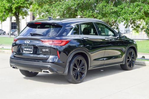 2022 INFINITI QX50 Luxe