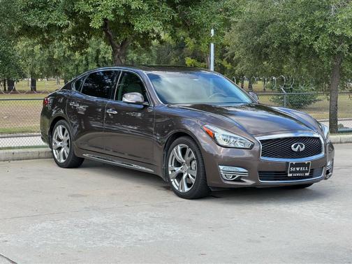 2015 INFINITI Q70L 3.7