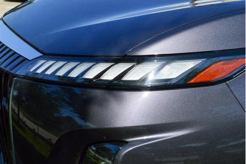 2025 INFINITI QX80 PURE