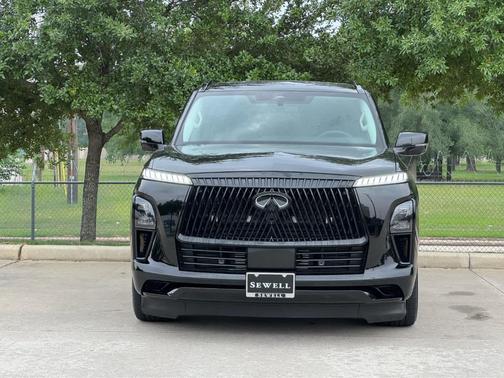 Black Obsidian 2025 INFINITI QX80 Luxe