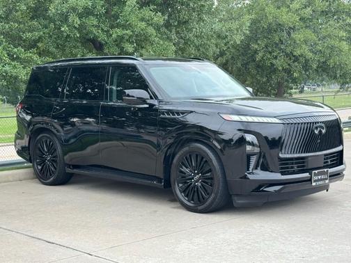 Black Obsidian 2025 INFINITI QX80 Luxe