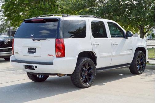2007 GMC Yukon SLE