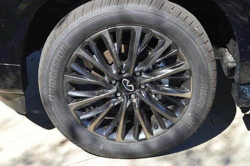2025 INFINITI QX80 AUTOGRAPH